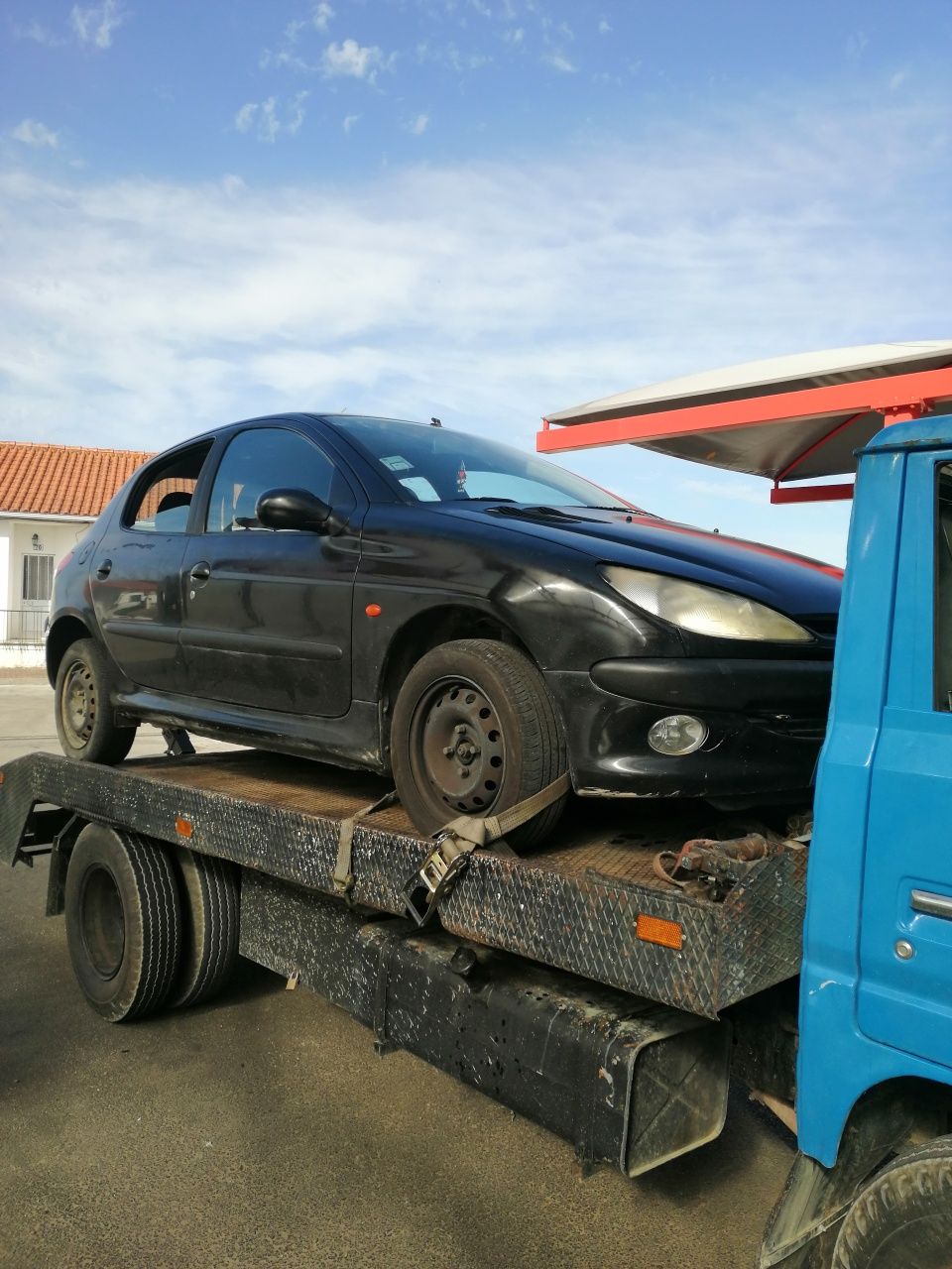 Peugeot 206 1.2 gasolina para peças ano 1999 todas as peças disponívei