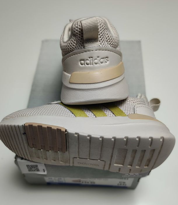 Sapatilhas/  tênis adidas n23
