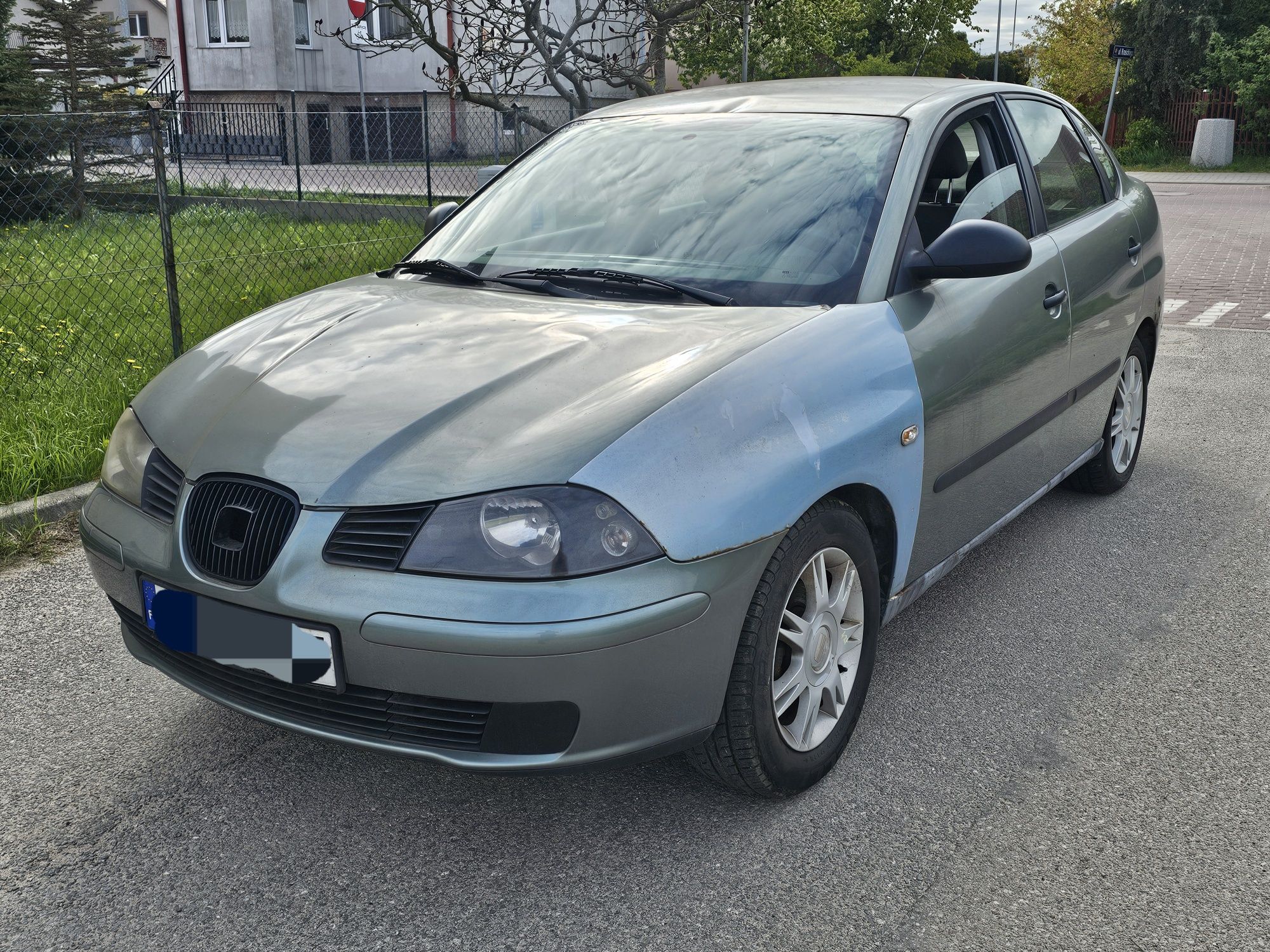 Seat Cordoba 1.6 bez gaz, KLIMAtronic, elektryczne szyby, alufelgi