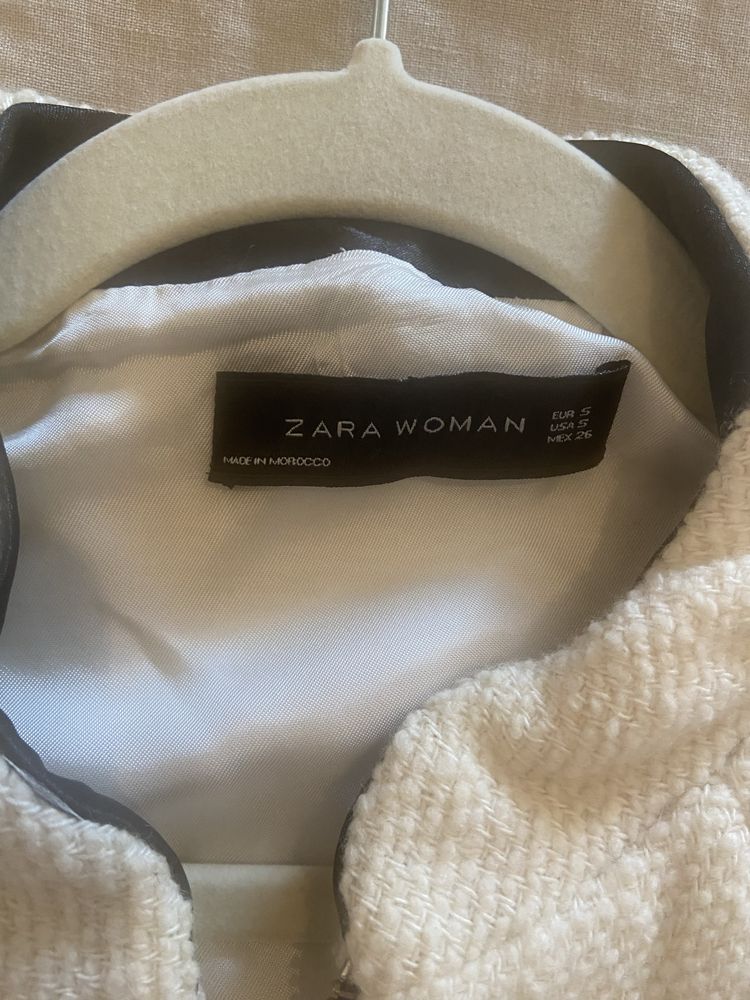 Capa bege da Zara - tamanho S