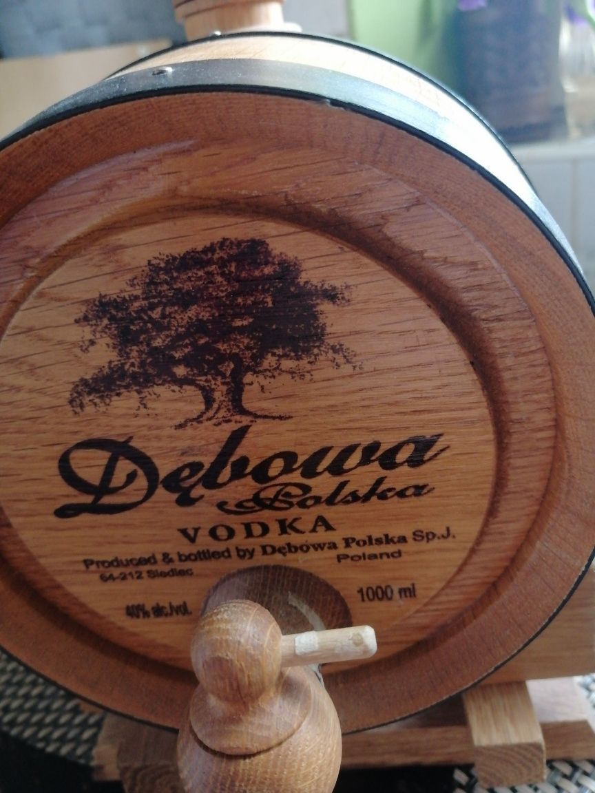 Dębowa beczka na alkohol 1litr