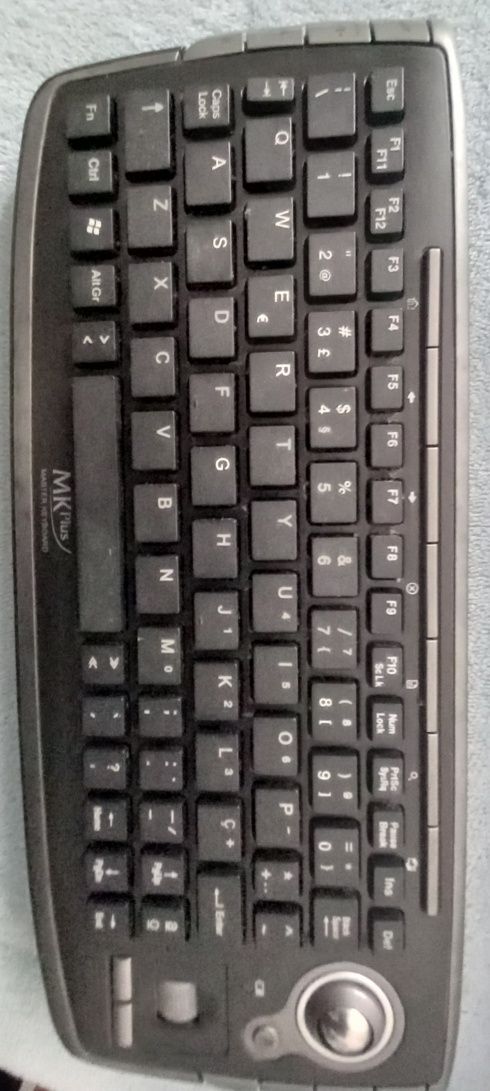 Mini teclado sem fios