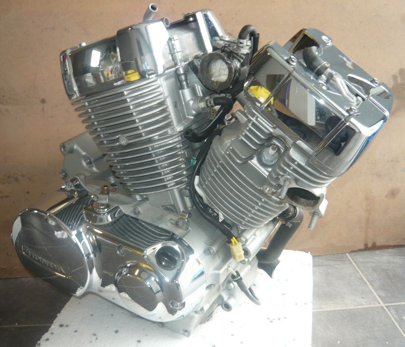 silnik 2007 honda vt750 shadow C4 2004 AERO 2006 RC50 2005