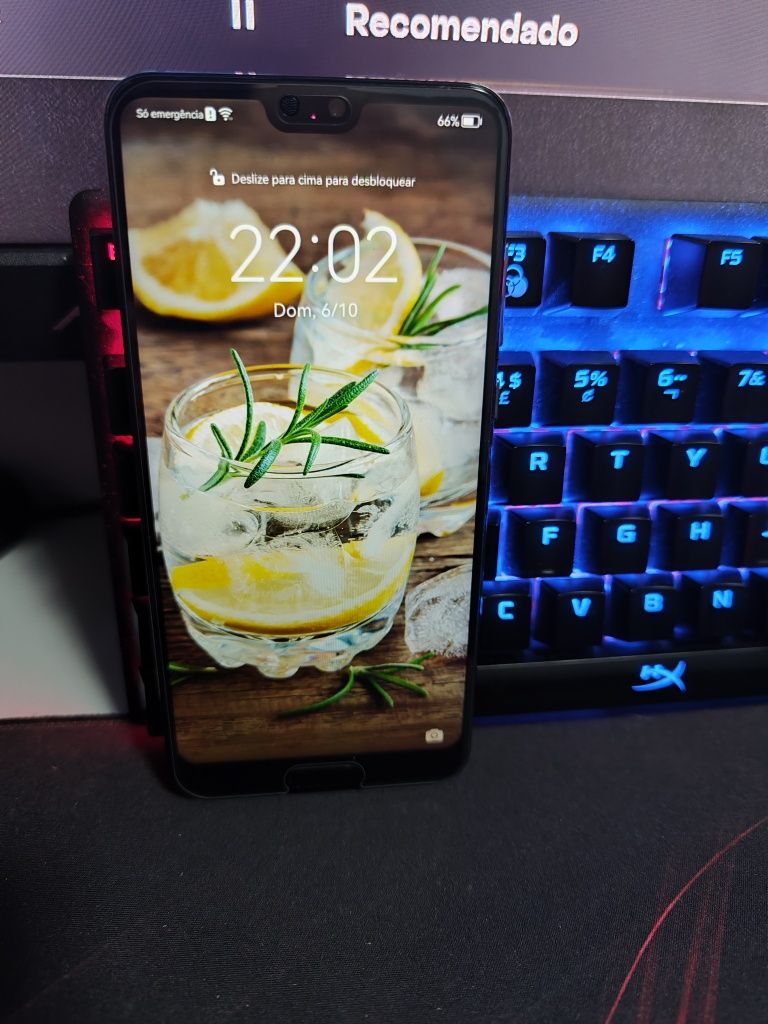 VENDO Huawei p20 pro IMPECÁVEL