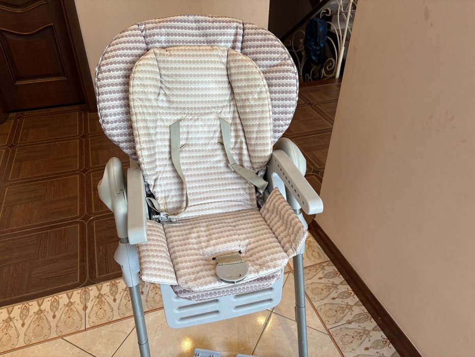 Стілець для годування Chicco Polly