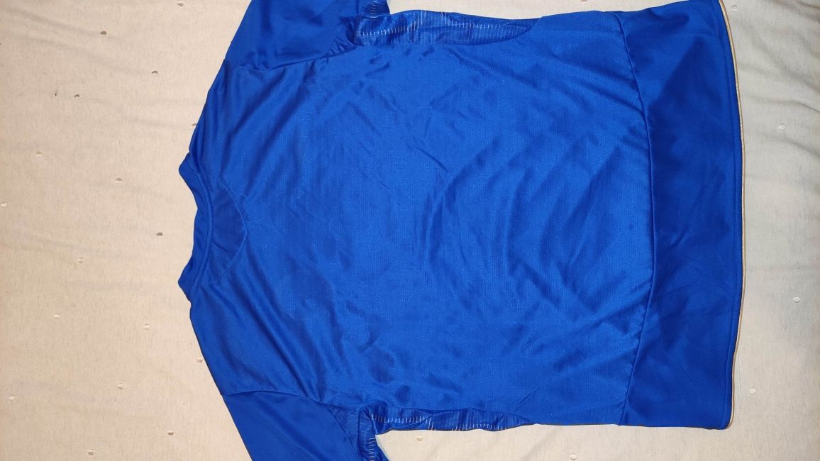 Camisola azul autêntica Chelsea umbro centenário futebol

100 anos Che