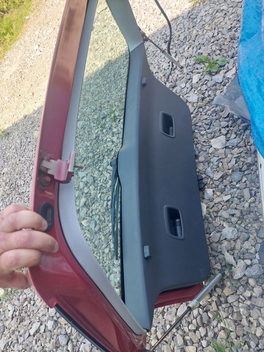 Klapa kompletna polo 9N 2003r LC3X wiązka szyba kpl