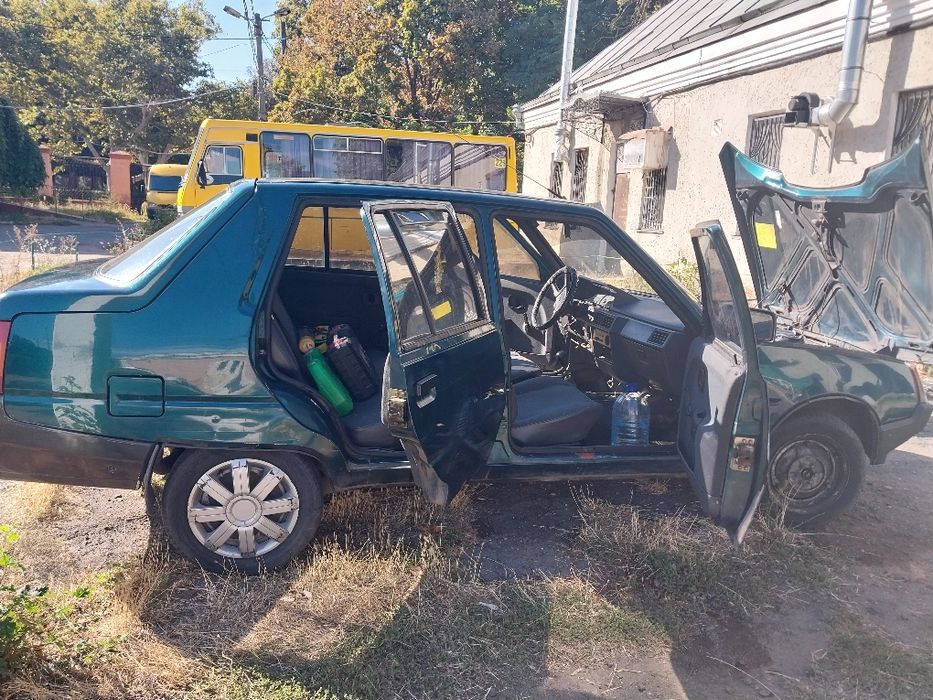 Продам автомобіль