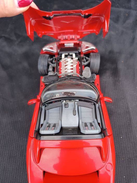 Model samochodu Dodge Viper 1:18