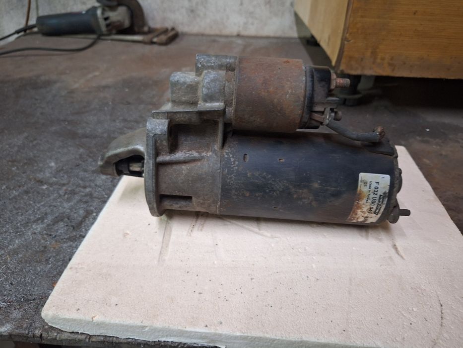 Motor de arranque Ford