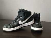 Buty damskie Nike rozmiar 37,5