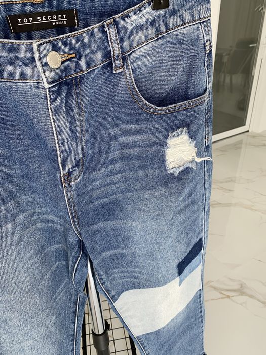 Стильні, жіночі джинси Top Secret (L)