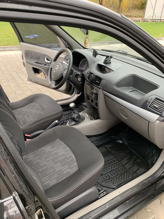 Renault clio symbol 2008р 1.4 бензин