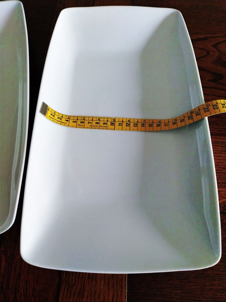 Serviço de 12  peças de jantar de porcelana  ARC,  usado, em muito bom
