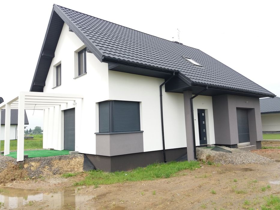 DOCIEPLENIA  BUDYNKÓW  /// izolacja  fundamentów/ malowanie/podbitka/