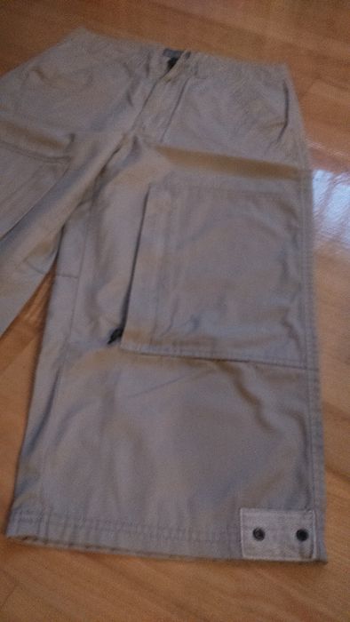 Spodnie 3/4 chłopięce jasny popiel M bermudy bojówki szare siwe