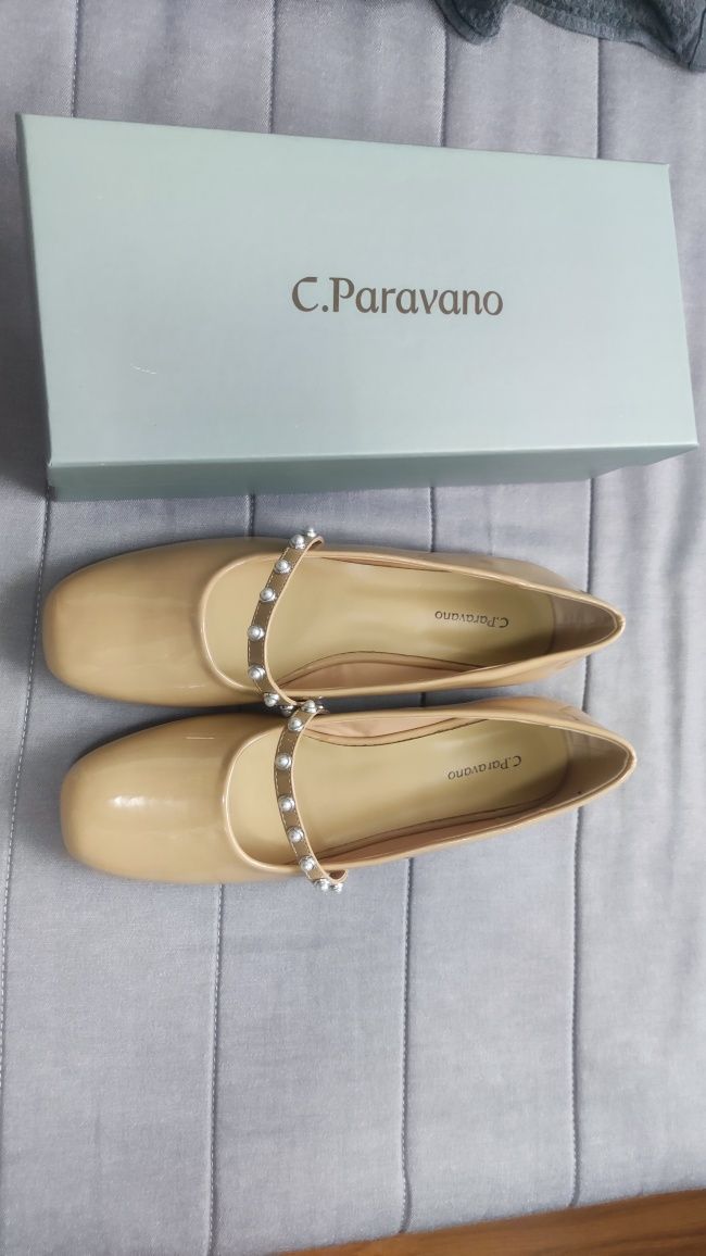 Balerinki lakierowane 40