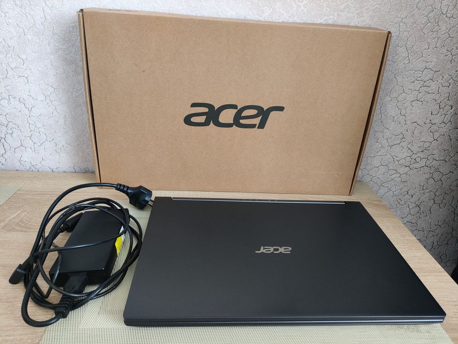 Ноутбук Acer Aspire 7