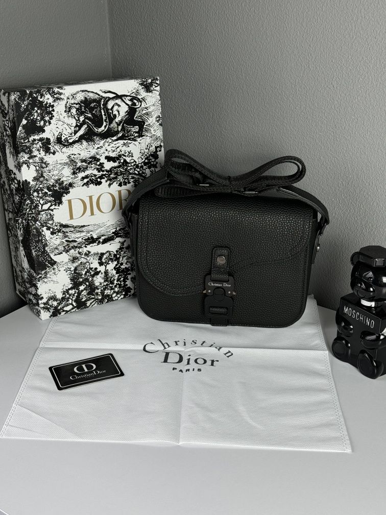 Чоловічий месенджер Christian Dior