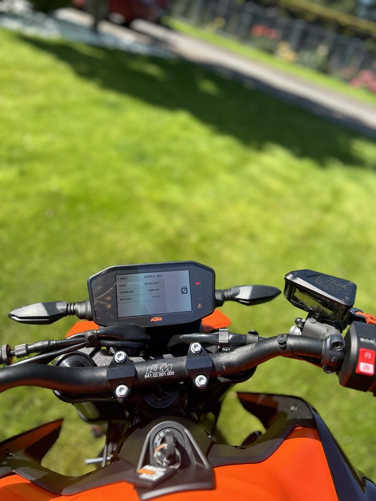 KTM Duke 890 L A2 790 akrapovic mt07 mt09 z900 pelna moc