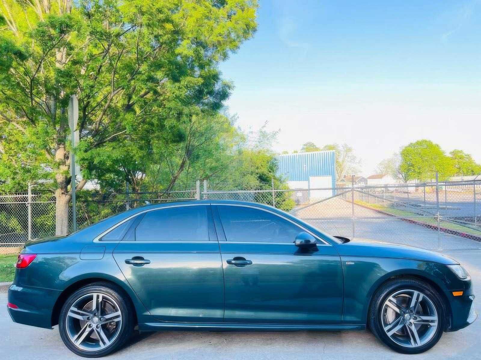 2017   AudI    A4