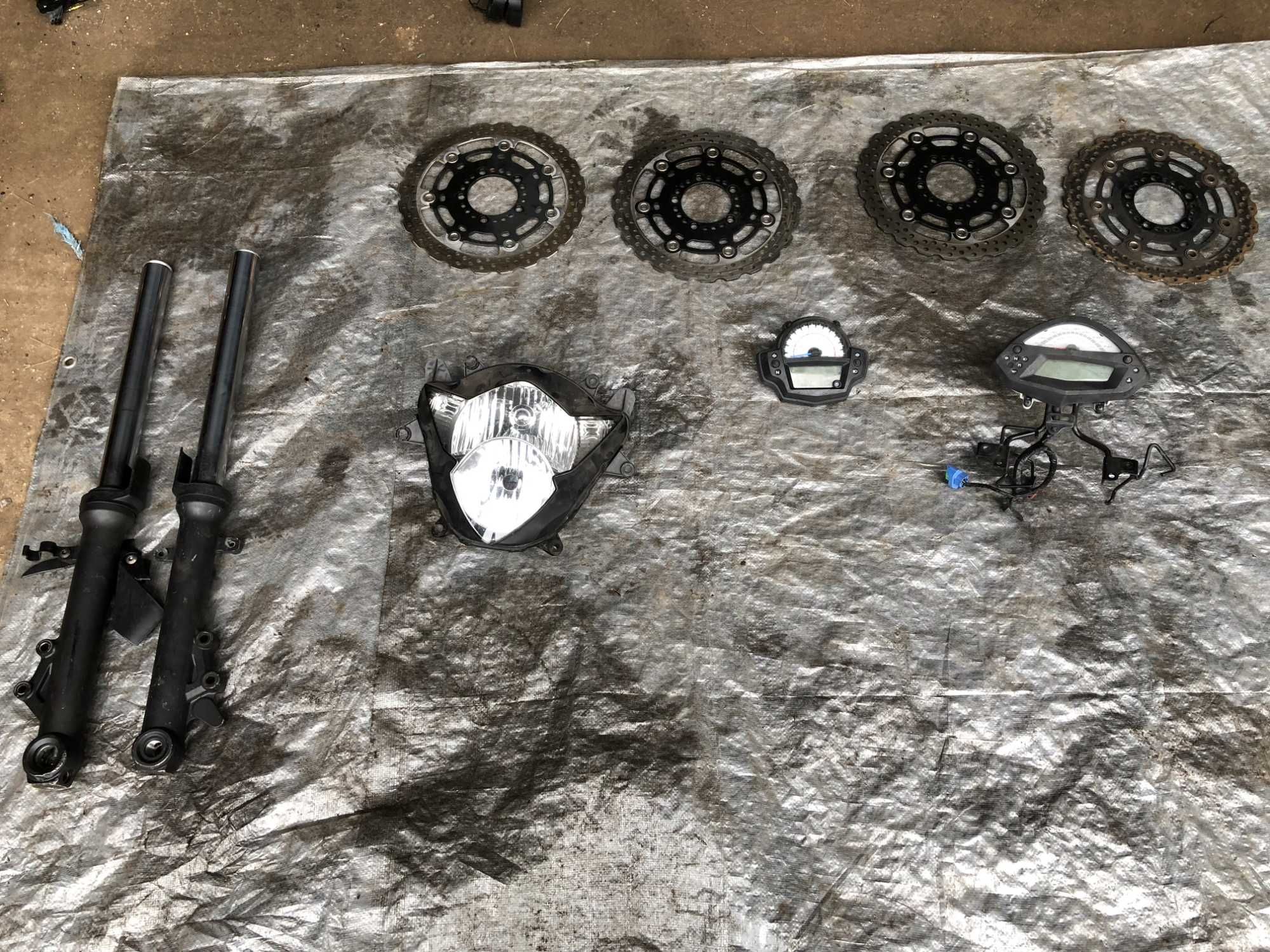 KAWASAKI ER 6 F część owiewki silnik lagi koło