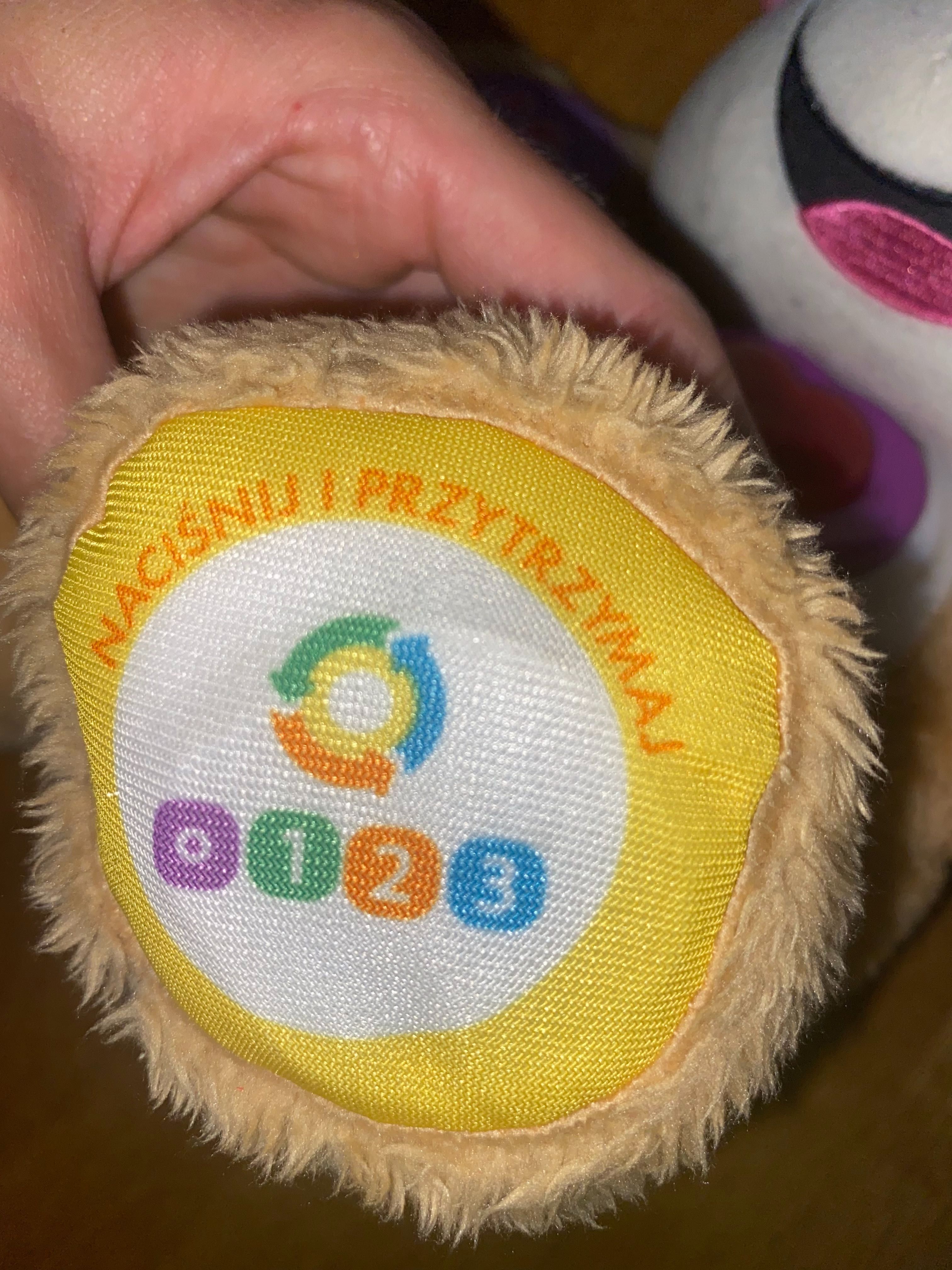 Szczeniaczek uczniaczek siostrzyczka dziewczynka szczeniaczka