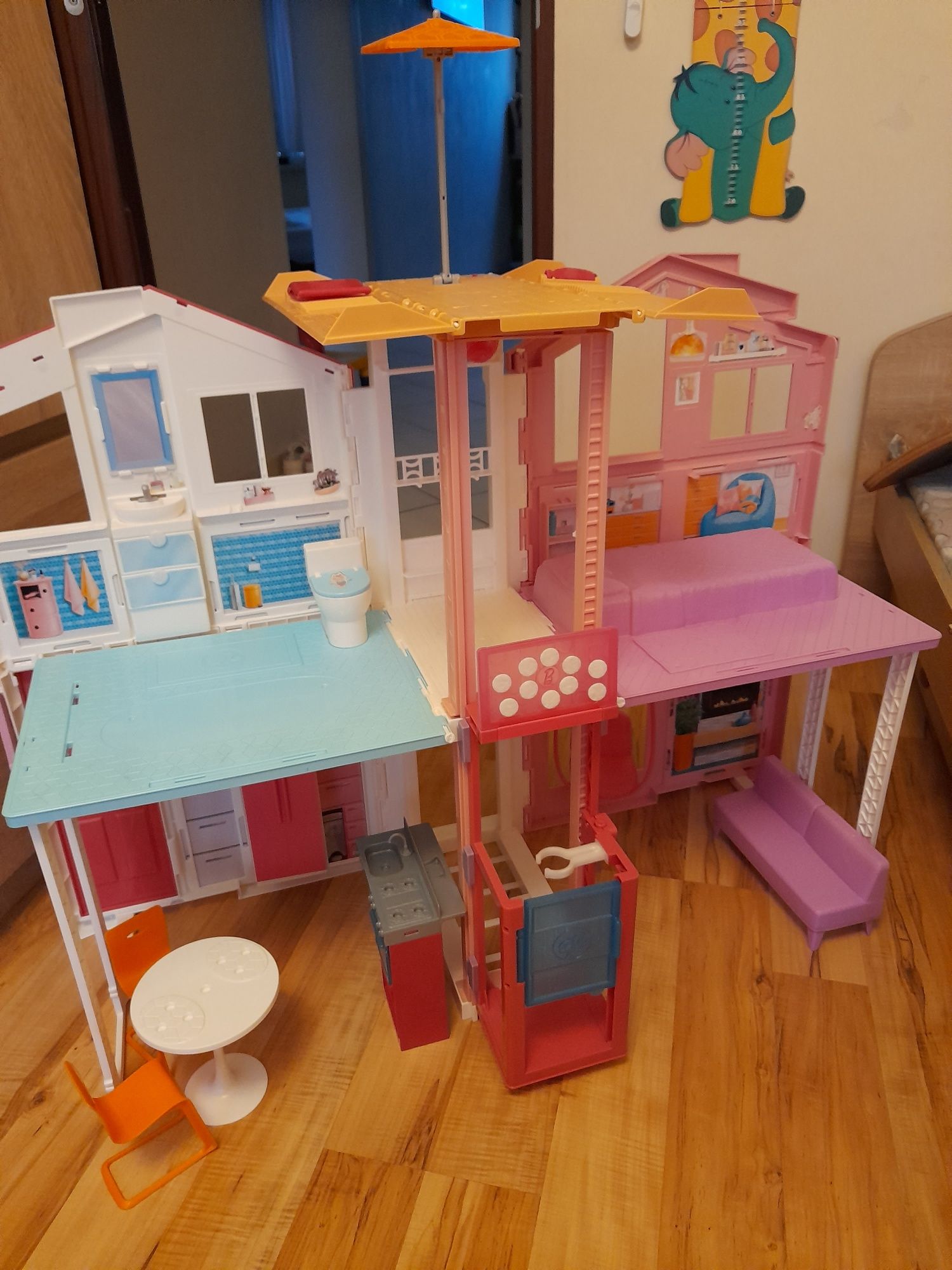 Barbie Willa marzeń piętrowa składana winda akcesoria domek dla lalek