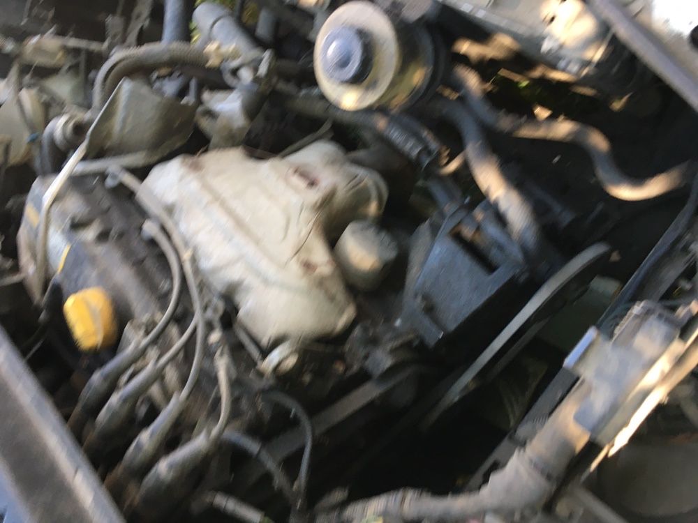 Двигатель  рено сценік 1.6бензин 1.9 F8T дизель