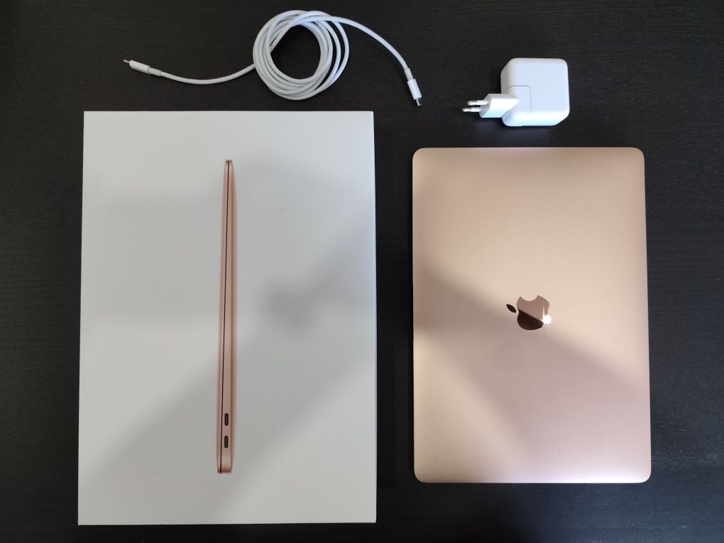 MacBook Air M1 2020 8GBRAM/256Gb