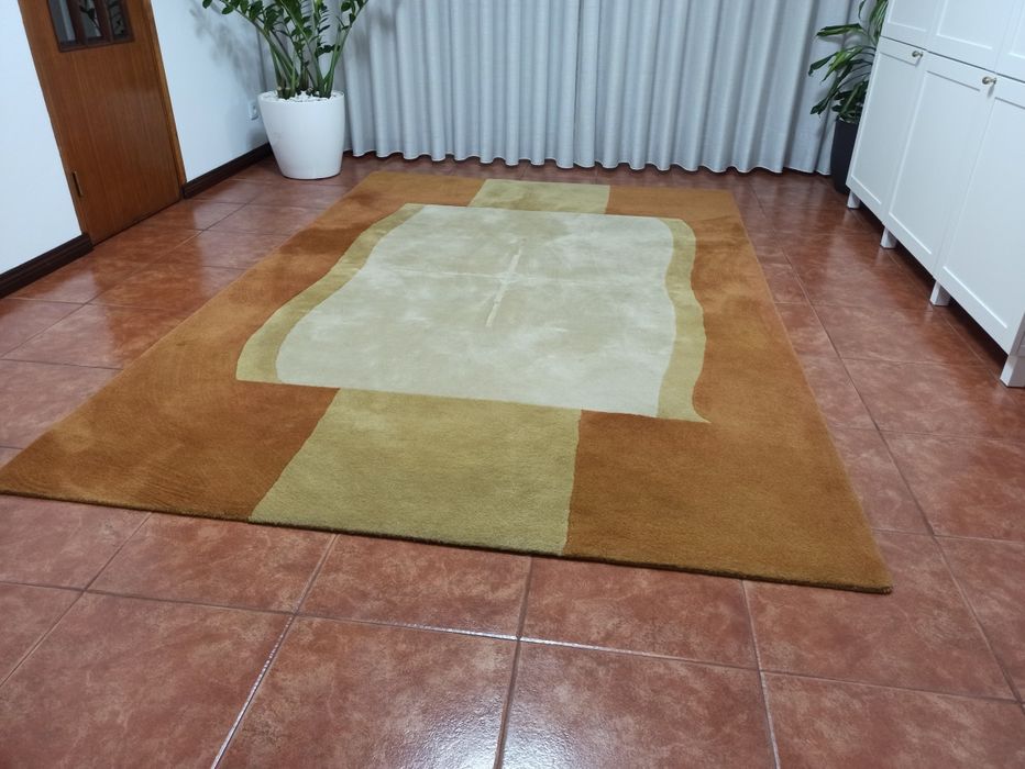 Carpete  100% Lã  ( Conjunto de duas )