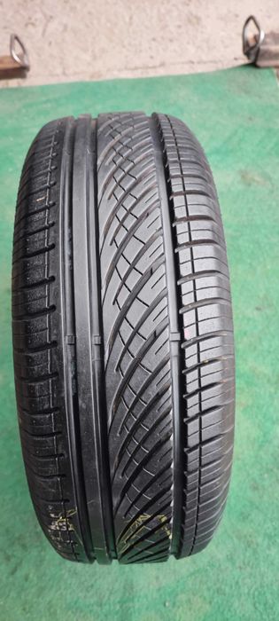 Opona Avon ZV3   205/55R15 88v   1-szt