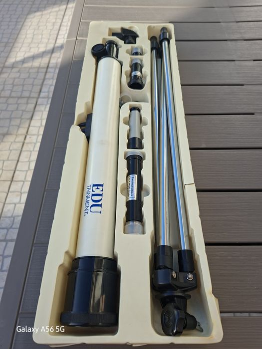 Telescópio para criança