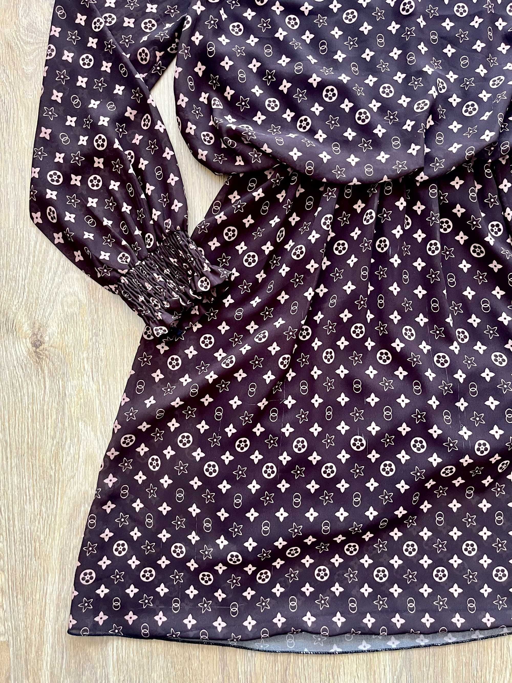 Sukienka długi rękaw luźna taliowana print wzorki brązowa butik casual