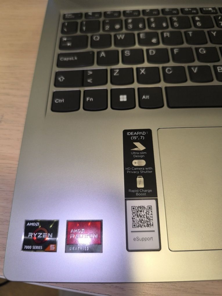 Portátil Lenovo IdePad 1