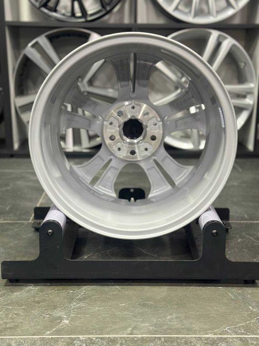 Диски ОРИГІНАЛЬНІ R17 для BMW X1 (F48/F49), BMW X2, MINI Countryman