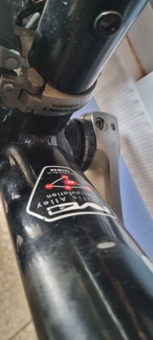Specialized Stumpjumper , Manitou R7 , Mavic Cross, Shimano Hollowtech