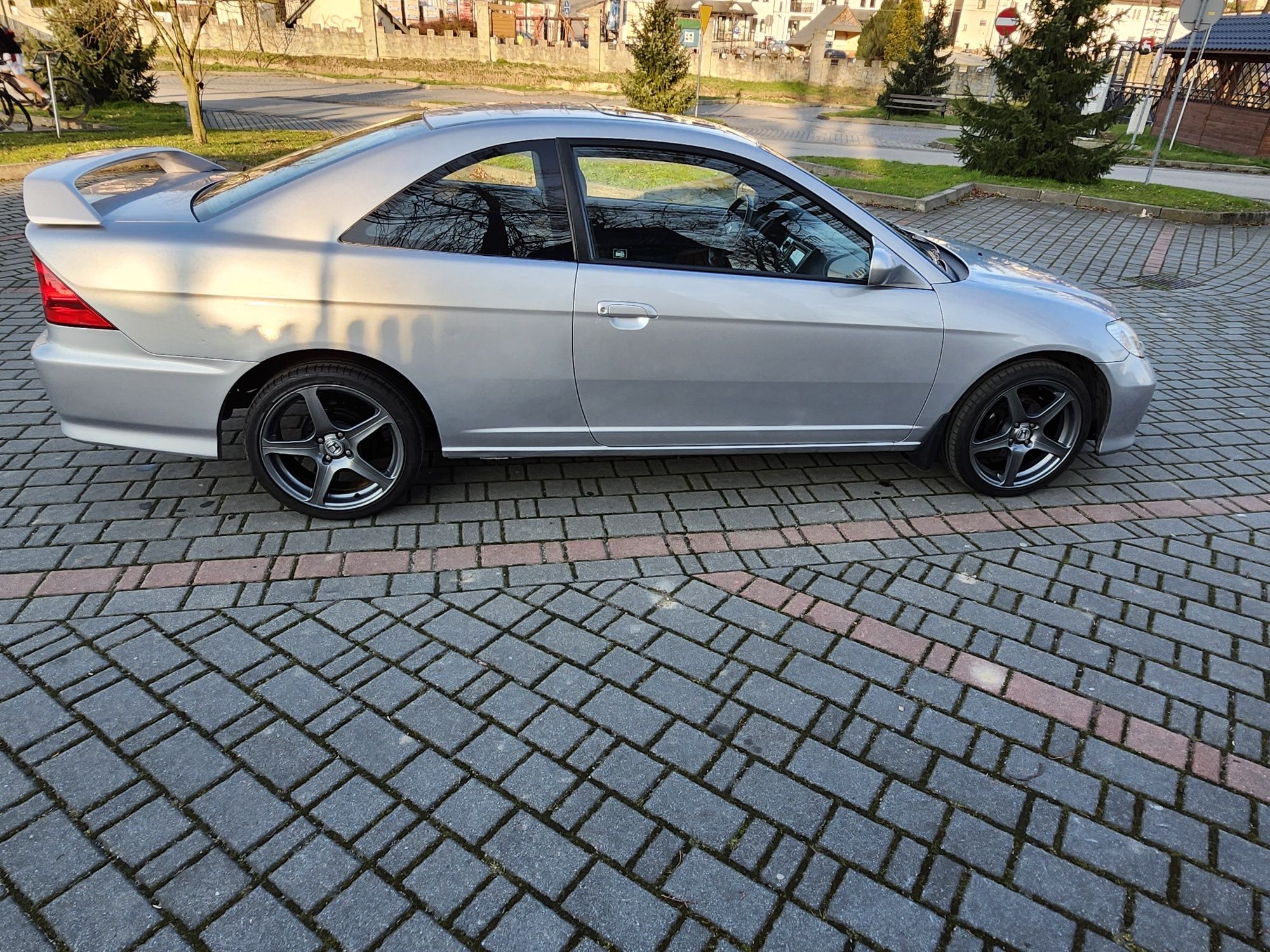 Honda civic vii 1.7 coupe