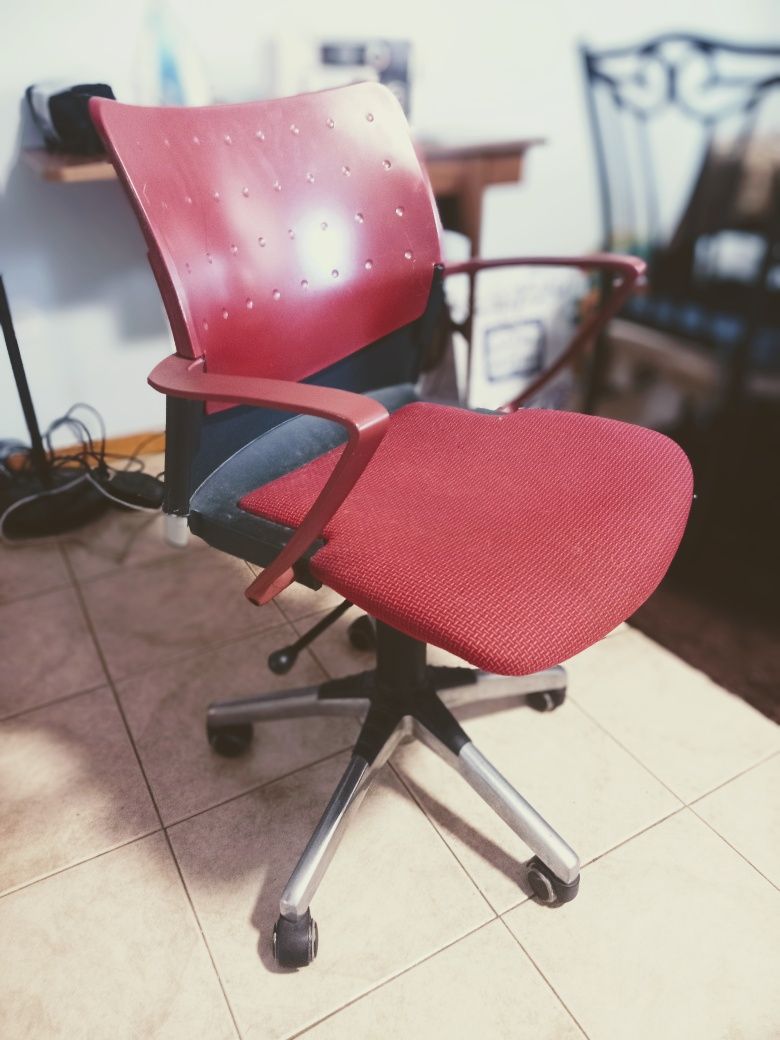 Cadeira escritório/atelier Soto