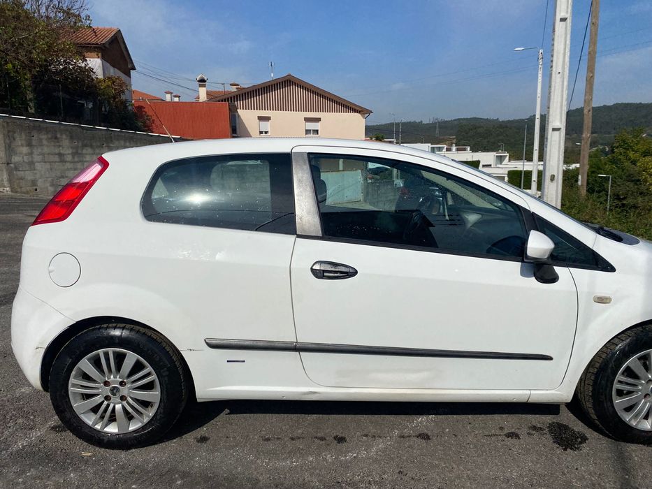 Vendo fiat grande punto 1.3 multijet 2007 van