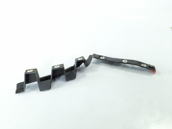 Guia de pára-choques trás direita OPEL Corsa D