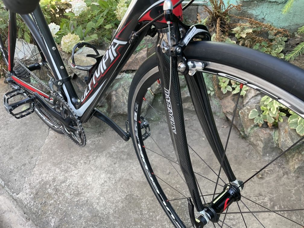 Ultegra КАРБОН шоссейный велосипед Olympia FSA