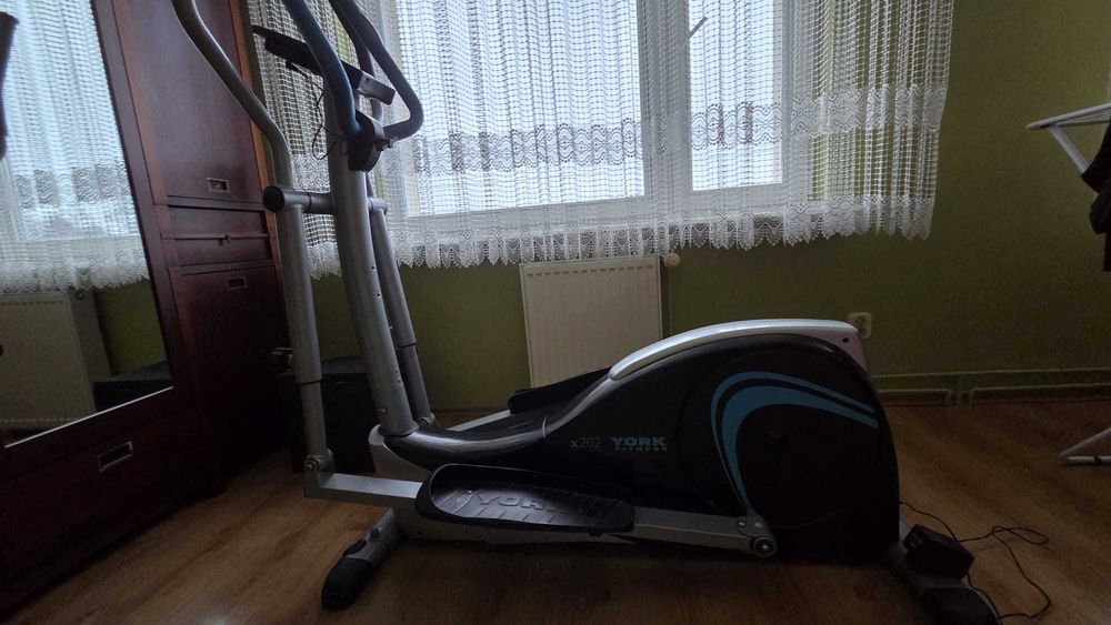 Orbitrek York Fitness Anniversary X202 stan bardzo dobry, z instrukcją