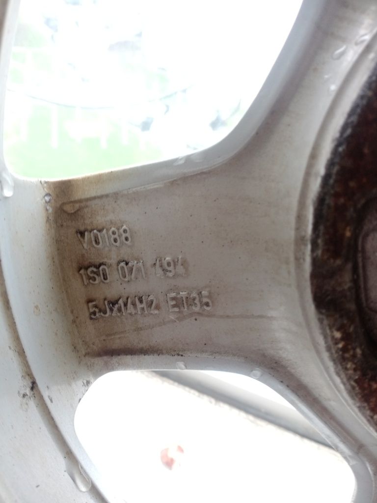 Диски Borbet оригинал  с резиной Continental r14