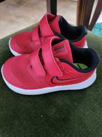 Buty sportowe Nike r.25