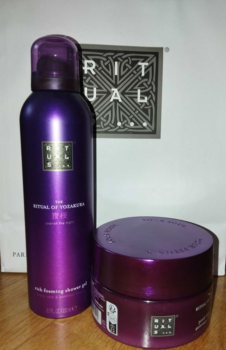 Zestaw Rituals Yozakura, peeling + pianka