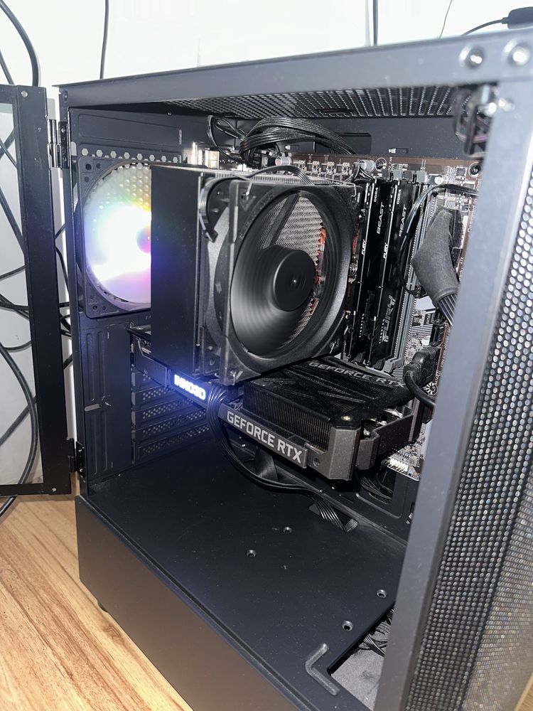Komputer stacjonarny RTX 3060/ i5-12400F/ 16GB RAM - W 100 Sprawny!