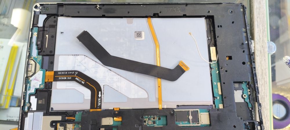 Разборка Samsung s7 fe