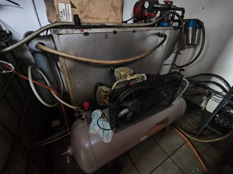 Без % Продаж автомийки 3 поста. Фасад Братиславська 54