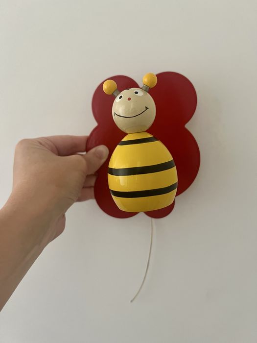 Luz de Parede Abelha